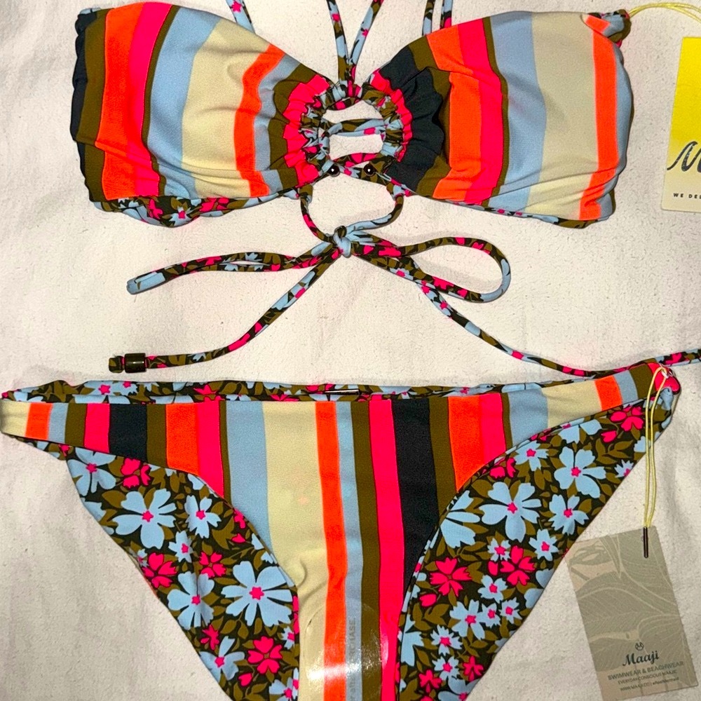 NWT: Maaji Reversible Bikini Set